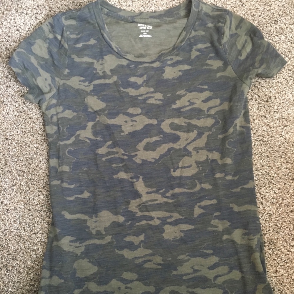 Mission army tee
